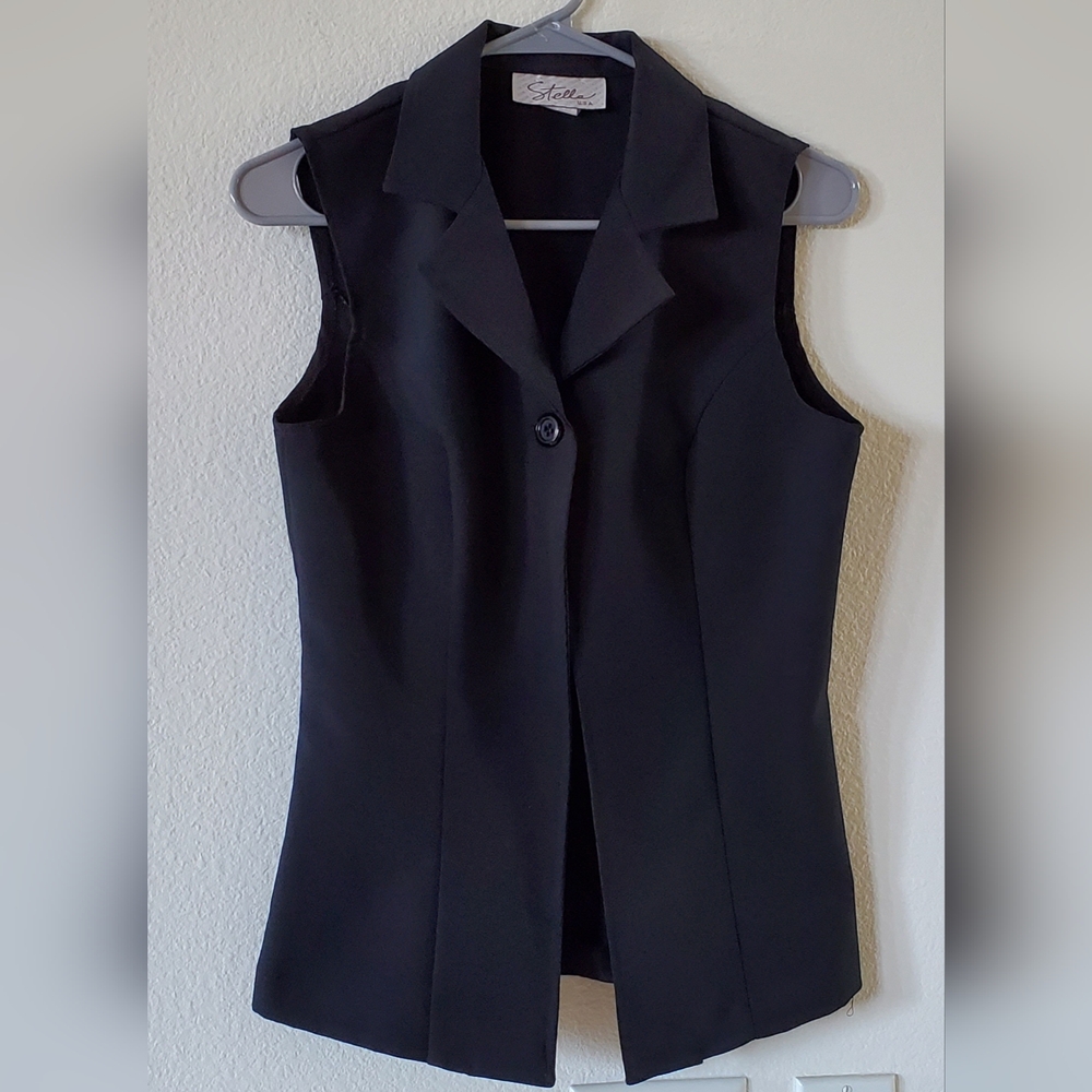 Stella USA - Sleeveless One Button Shirt